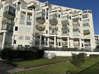 Cormoran, T2 - Plage, Port Et Commerces A Proximite - - Pt000-035 * 波尔尼谢
